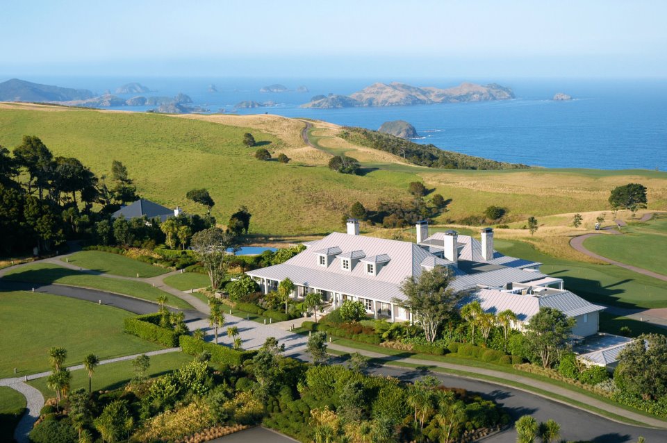 Kauri Cliffs - aerial 