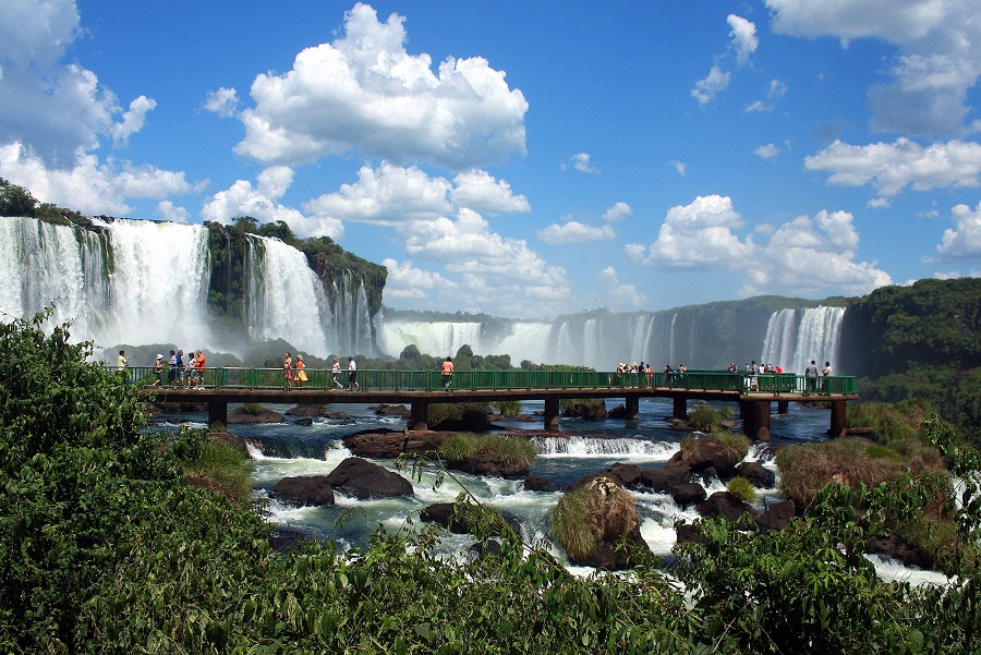 <h2>The Best of Argentina Escorted 2023</h2> 11 Nights | 6 Rounds | February 22 - March 4